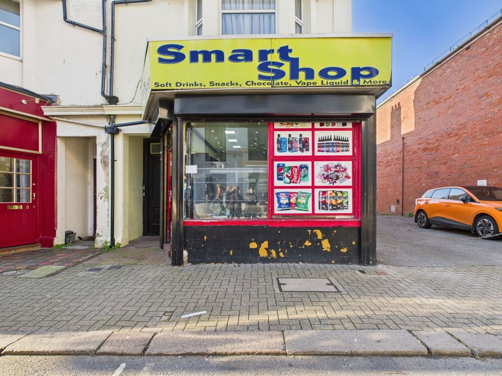 Property photo 1 of 7 Photo 5