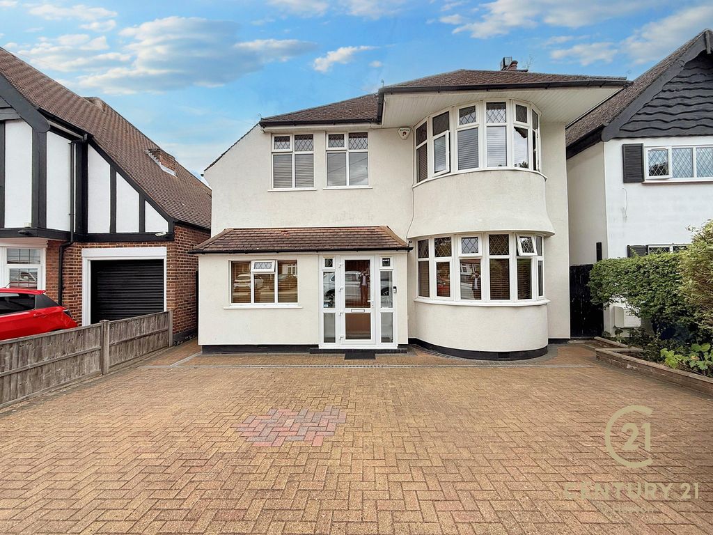 Property photo 1 of 36