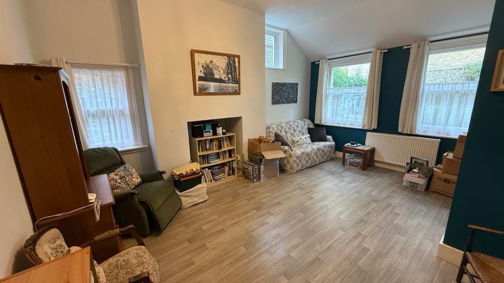 Property photo 2 of 8 Living Room