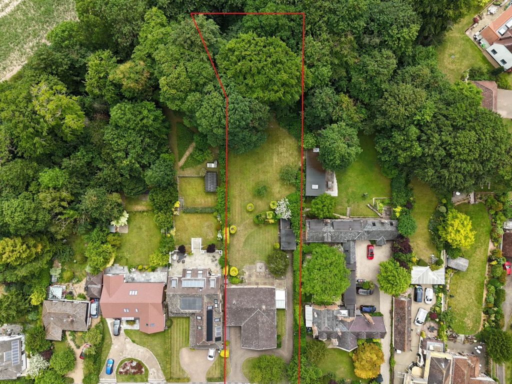Property photo 3 of 22