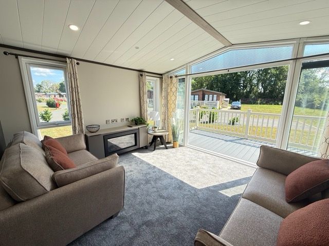 Property photo 3 of 9