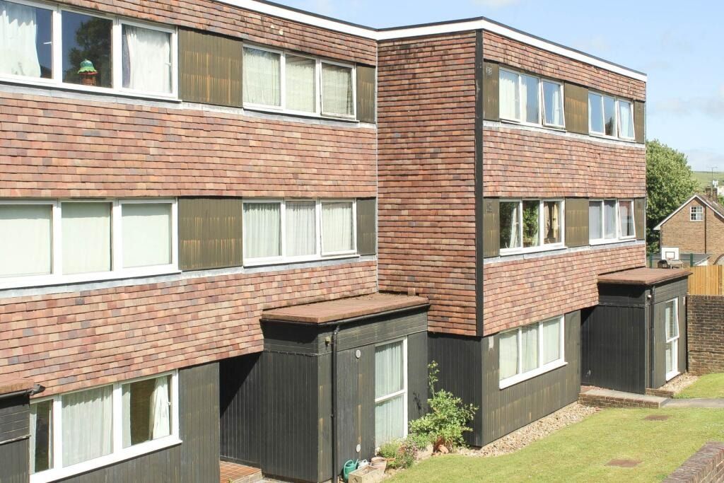 Property photo 1 of 8 4510050