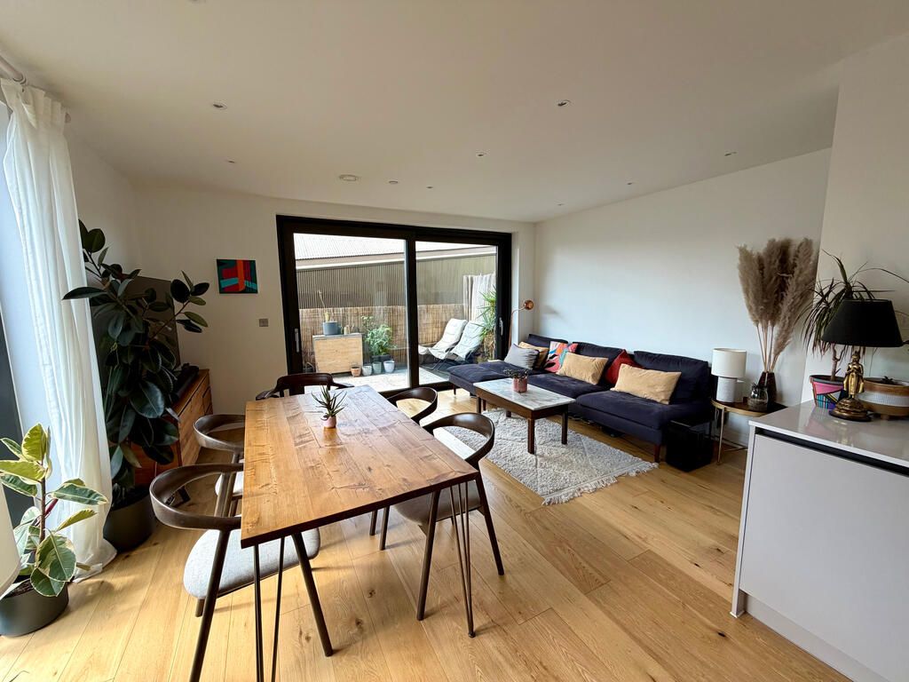 Property photo 3 of 36