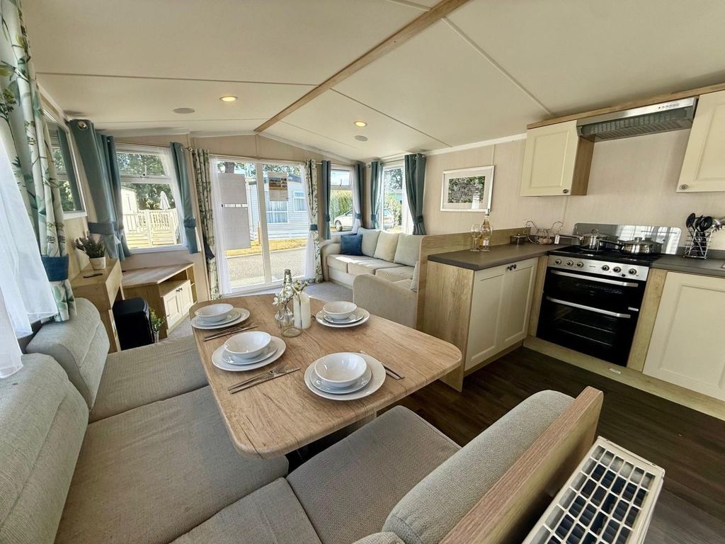 Property photo 1 of 7 - Swift Burgundy For Sale