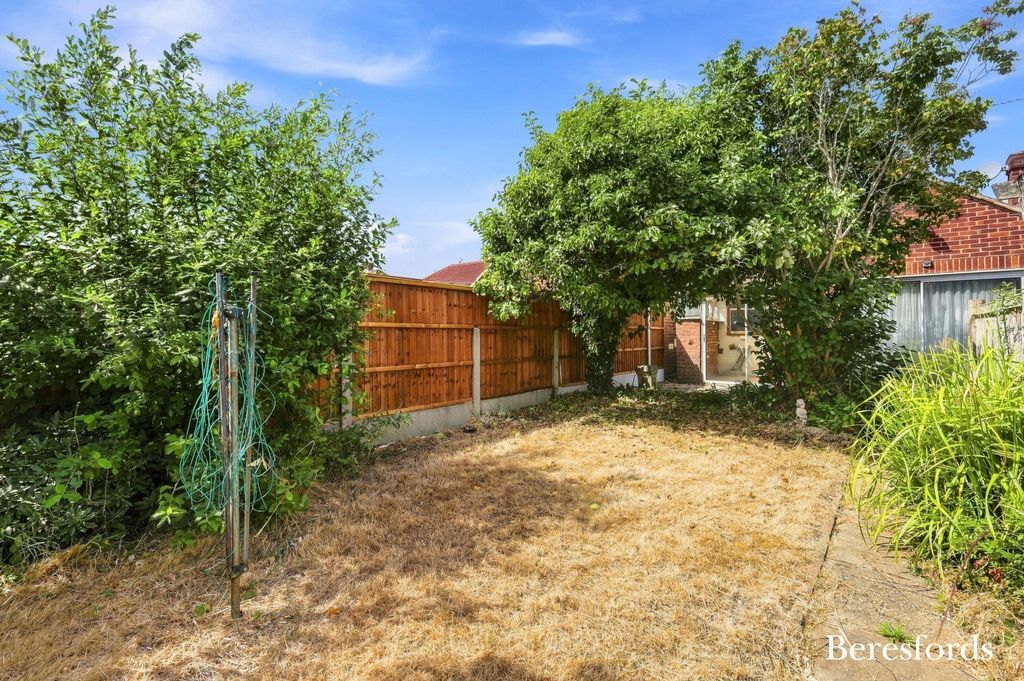 Property photo 2 of 20 Picture No. 19