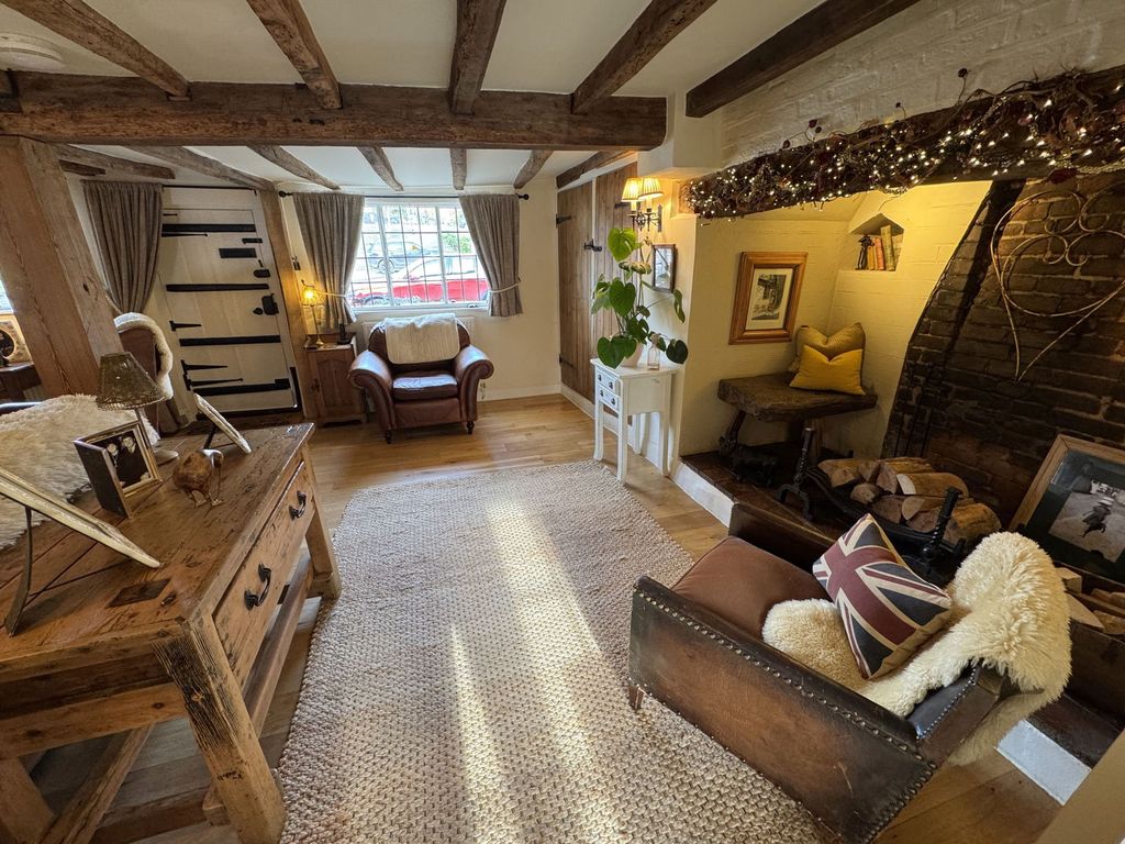 Property photo 3 of 14