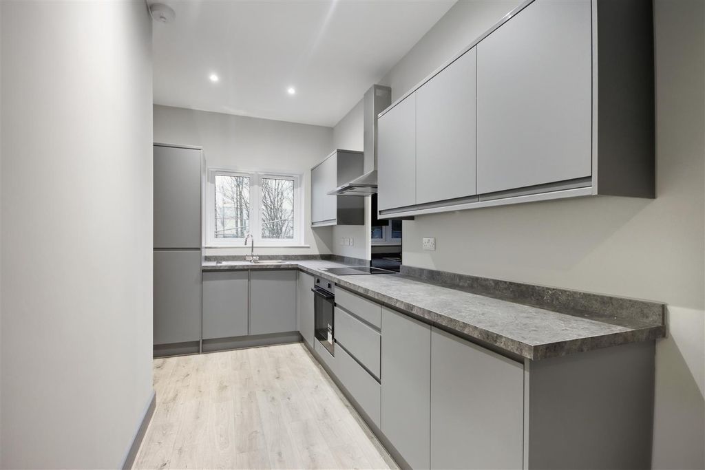 Property photo 2 of 11 Kitchen 1 (1).Jpg