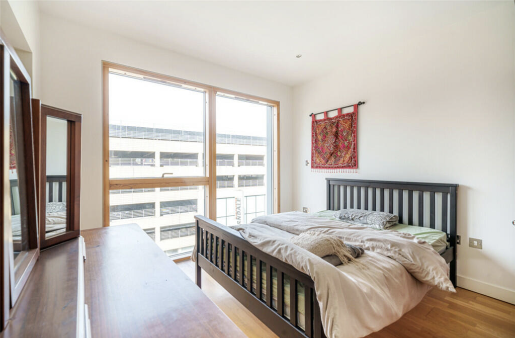 Property photo 2 of 6 2. Bedroom.Png