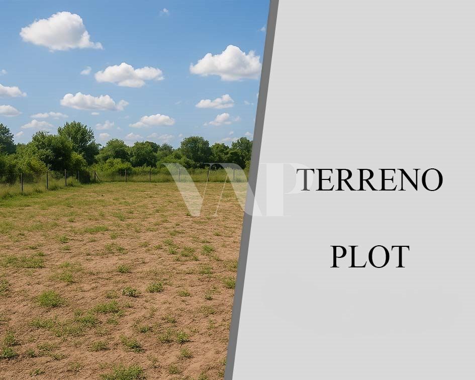 Property photo 1 of 23 Urban Land With Approved Project For Two Houses In Vale Formoso, Almancil