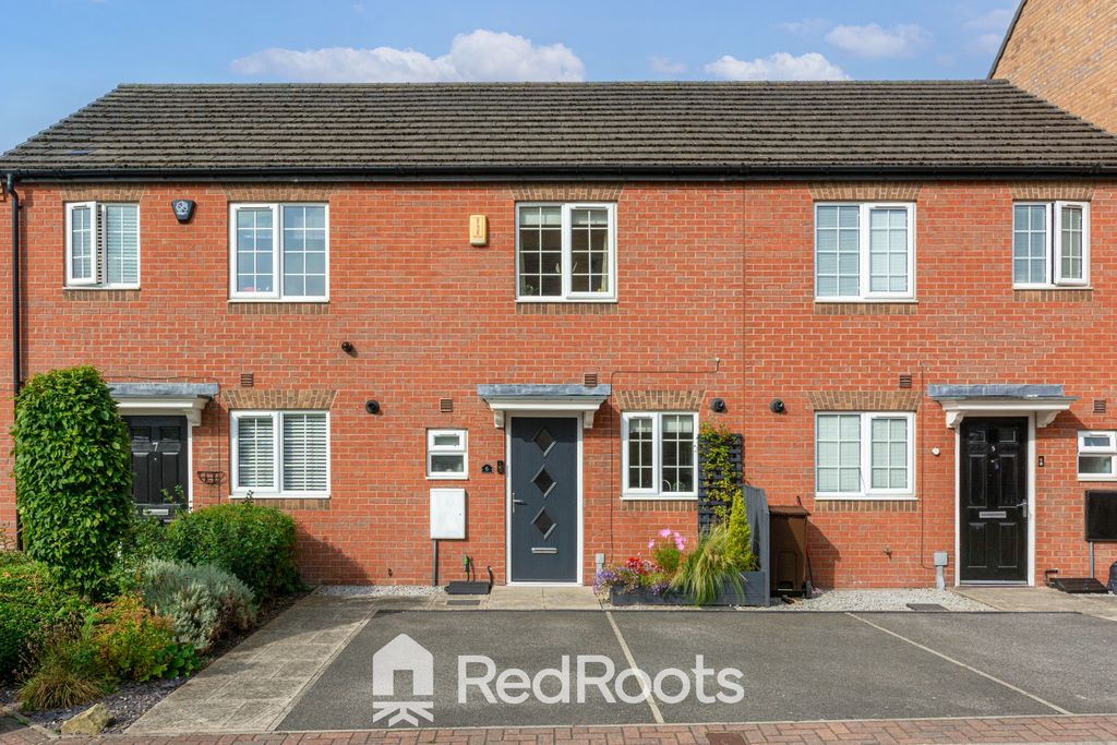 Property photo 2 of 21 5214301