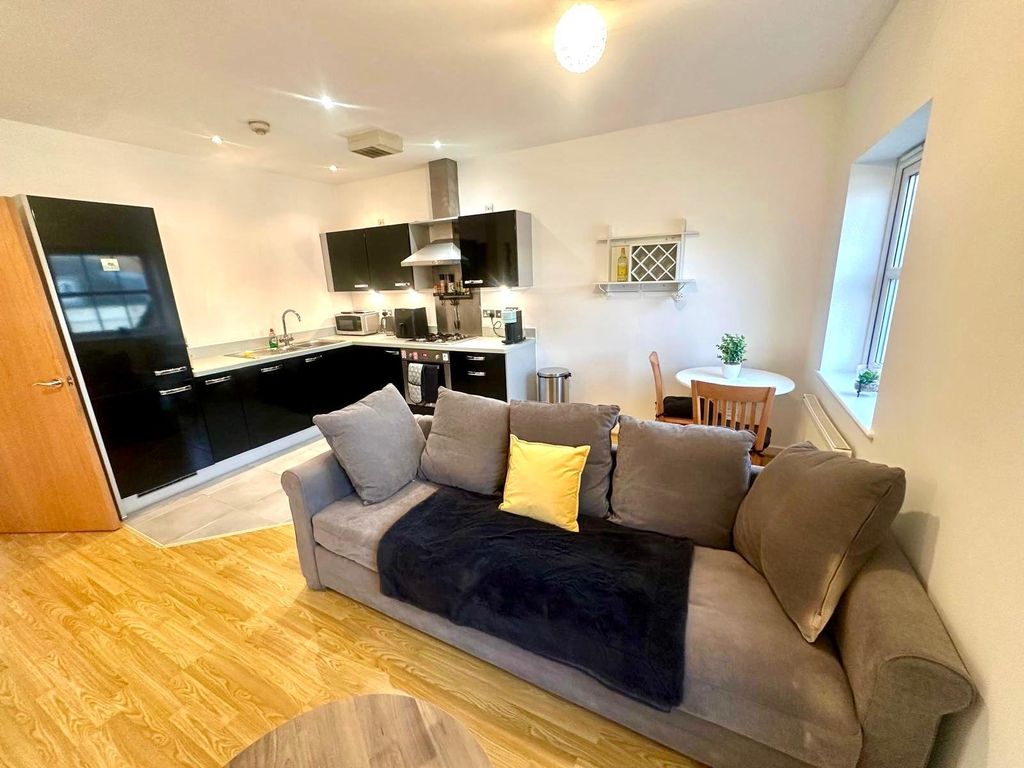 Property photo 2 of 10 Picture No. 02