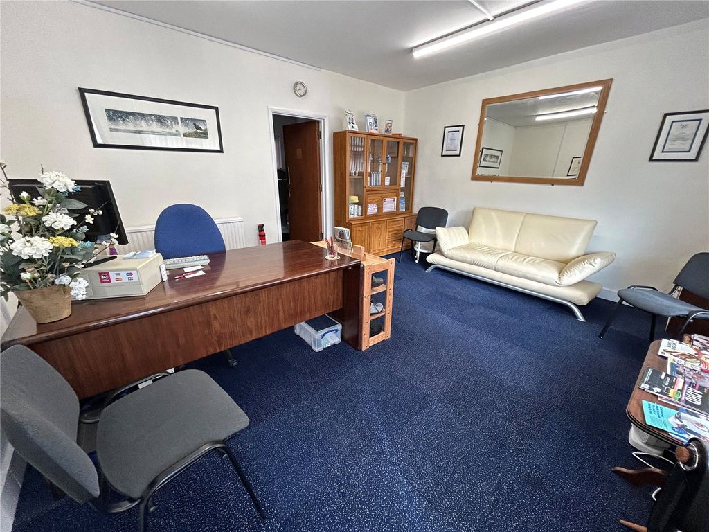 Property photo 3 of 16 Picture No. 29