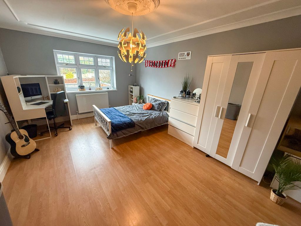 Additional image 13 of 4 bed detached house for saleHarries Avenue, Llanelli SA15