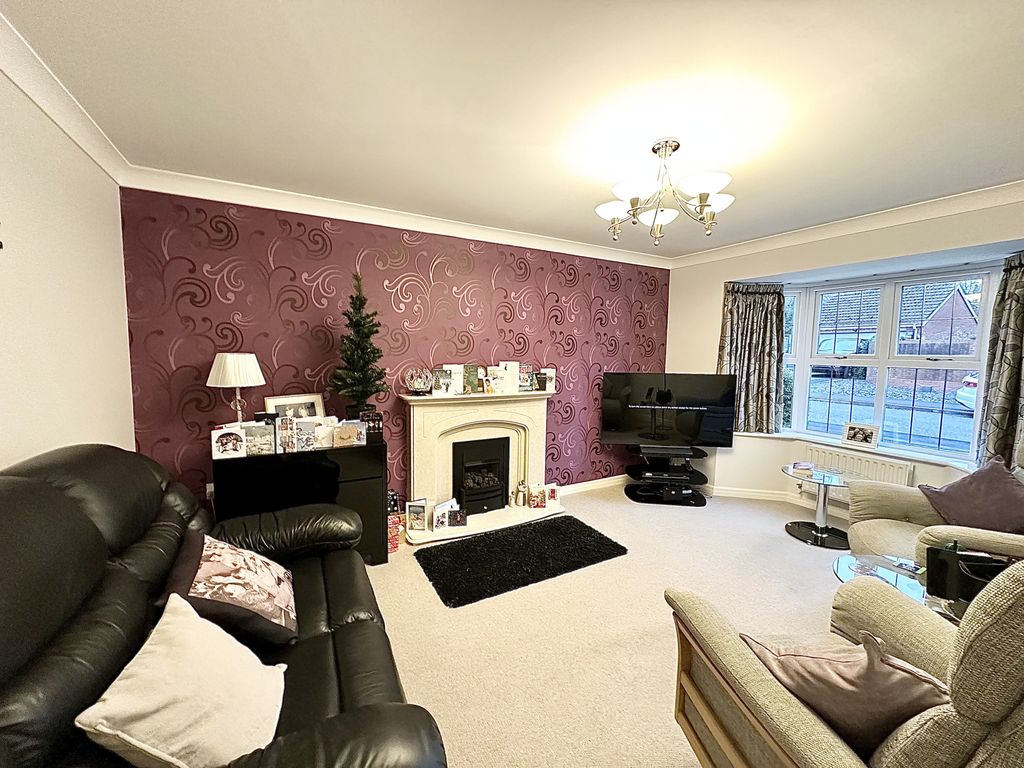 Property photo 2 of 26