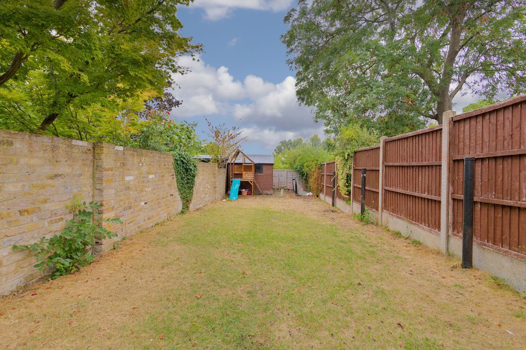 Property photo 2 of 19 Photo 10