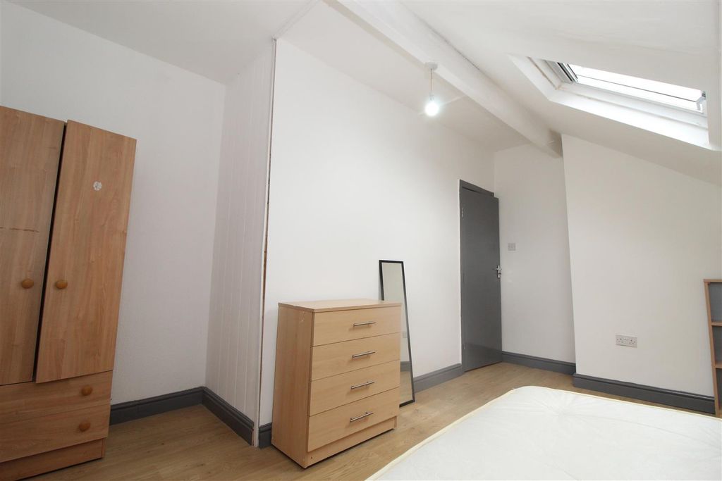 Property photo 2 of 11 Img_4304.Jpeg