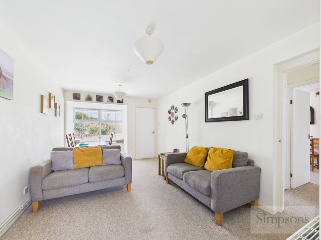 Property photo 3 of 9