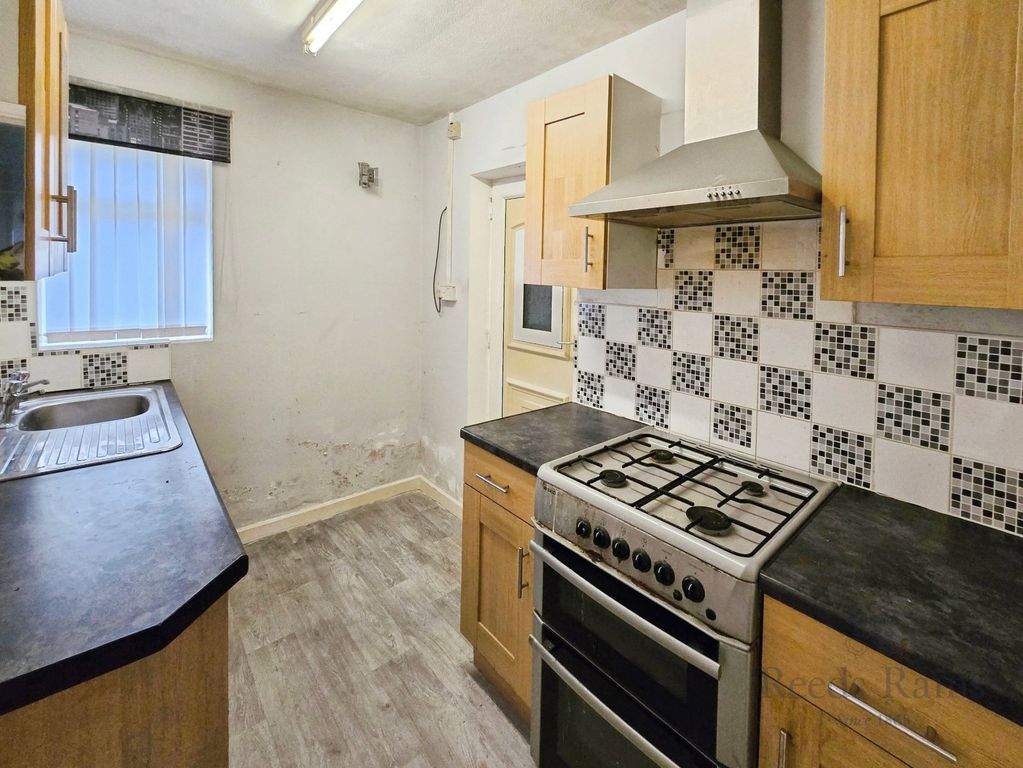 Property photo 2 of 16 Picture No. 09