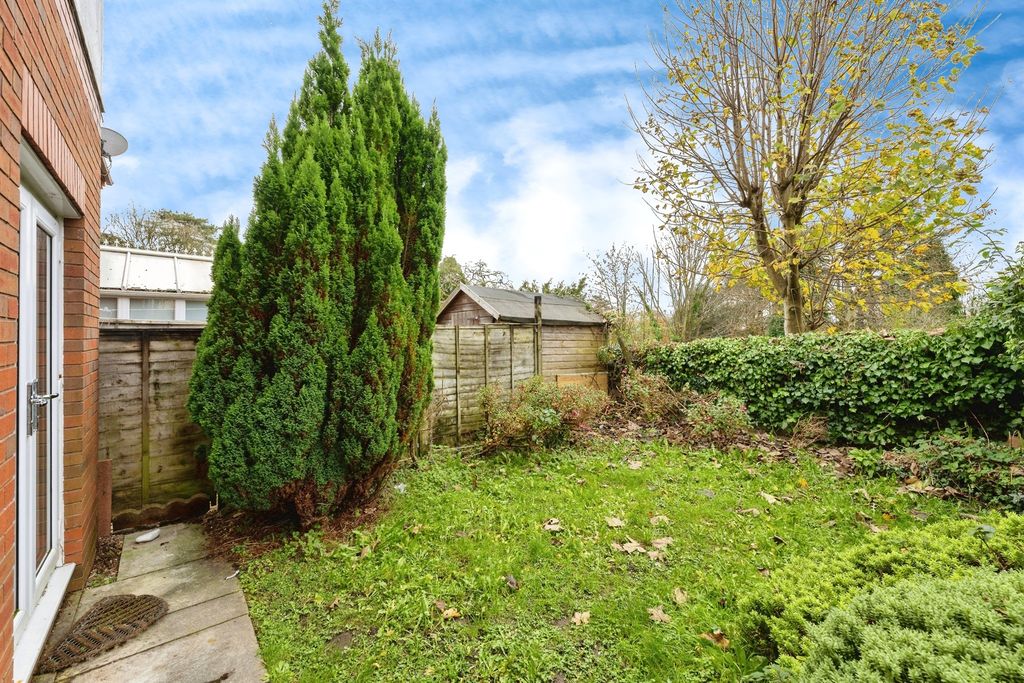 Property photo 3 of 17