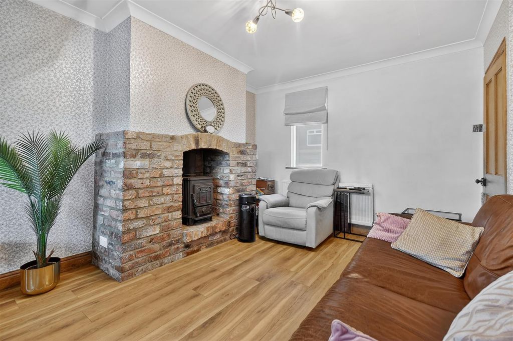 Property photo 3 of 16 Dsc_1670A.Jpg