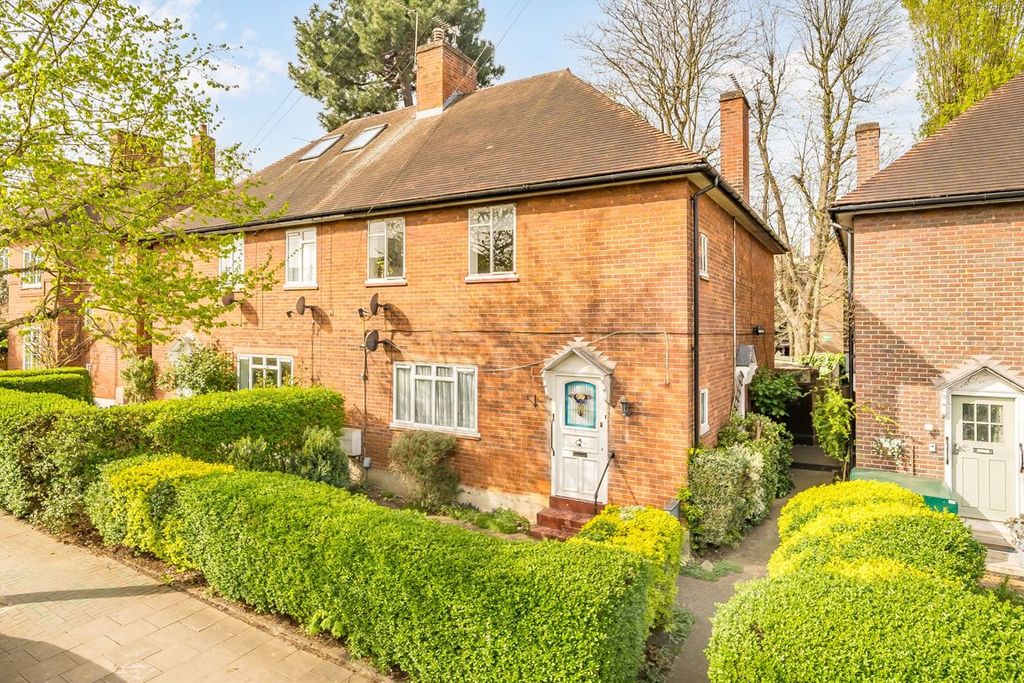 Property photo 1 of 5