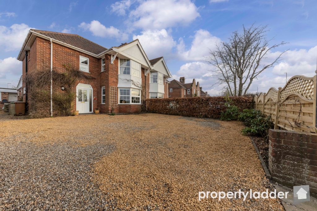 Property photo 1 of 33 Pl-12