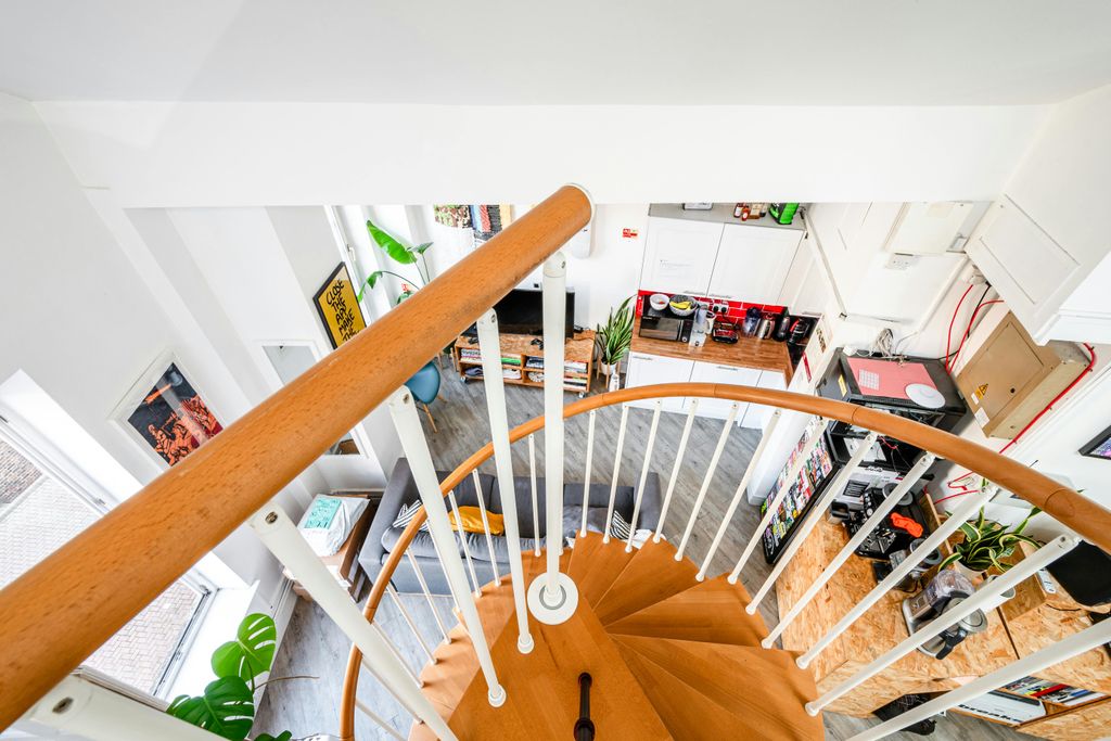 Property photo 2 of 13 Pump House 2F  9.Jpg