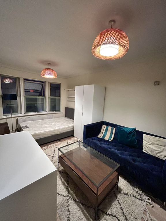 Property photo 3 of 20