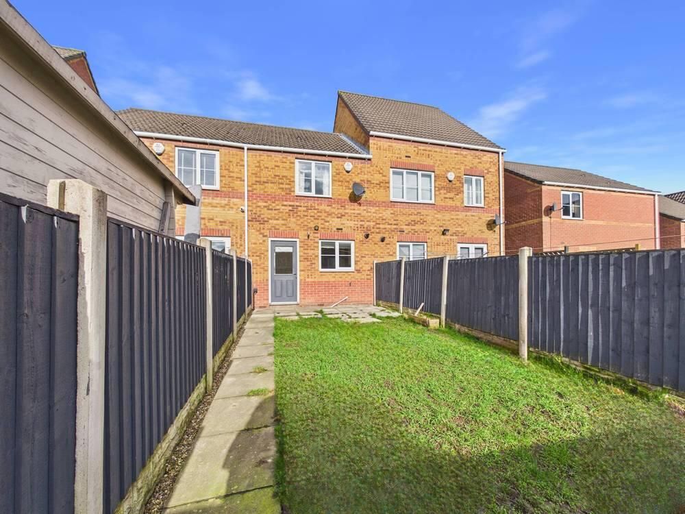 Property photo 3 of 10 Rear Garden