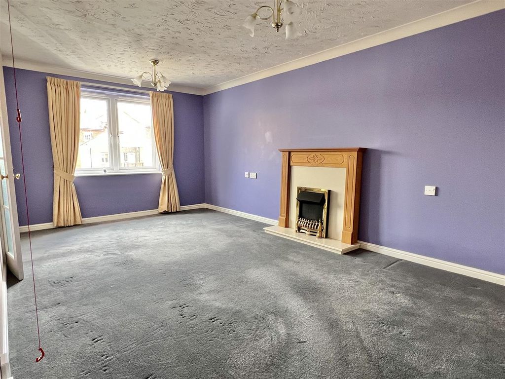 Property photo 2 of 10 Img_6033.Jpg