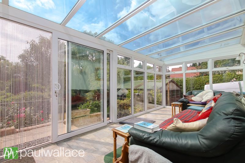 Property photo 2 of 25 Conservatory