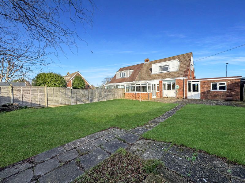 Property photo 3 of 17 Photo 10