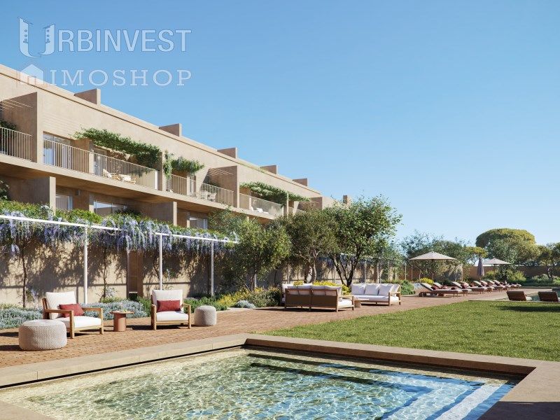 Property photo 3 of 44