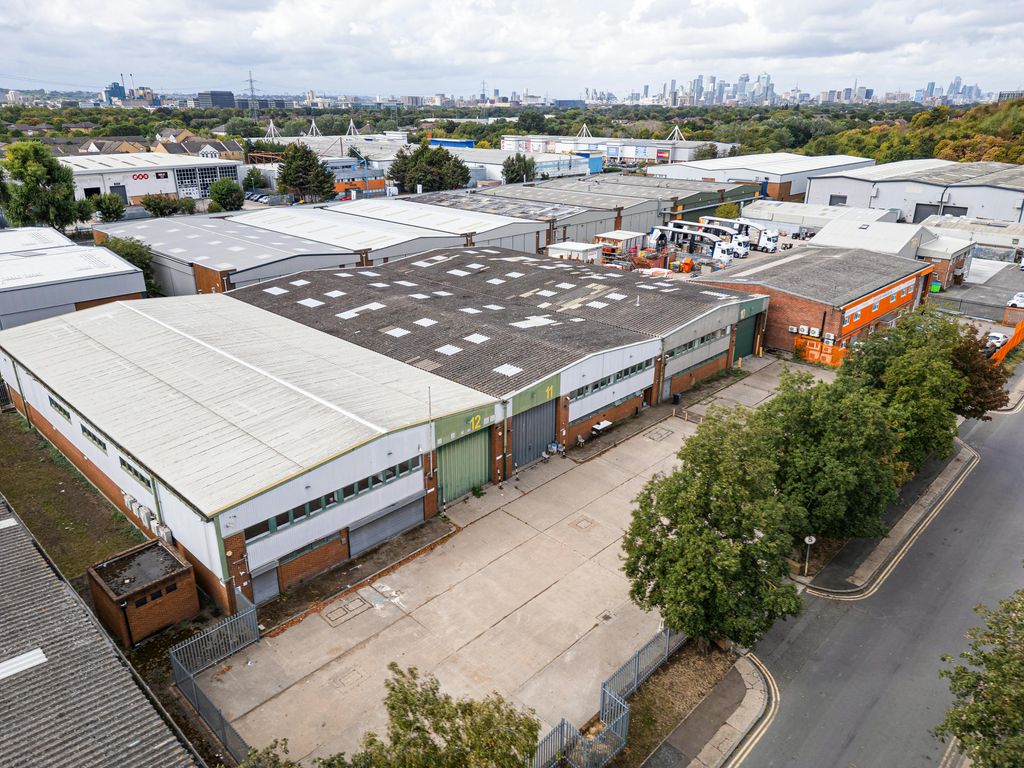Property photo 2 of 18 Argo_London_Ind_Est_Drone_0020.Jpg