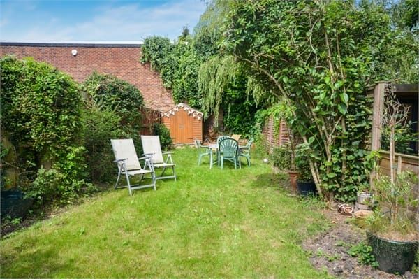 Property photo 1 of 6