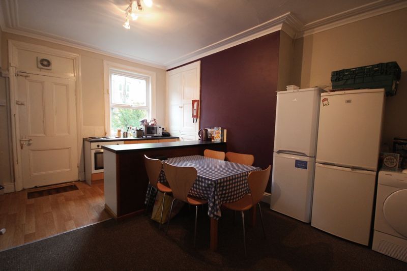 Property photo 1 of 12 46Estcourtavenue20144-1.Jpg