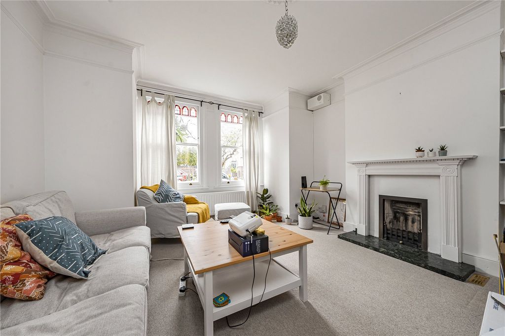 Property photo 2 of 11 Picture No. 02