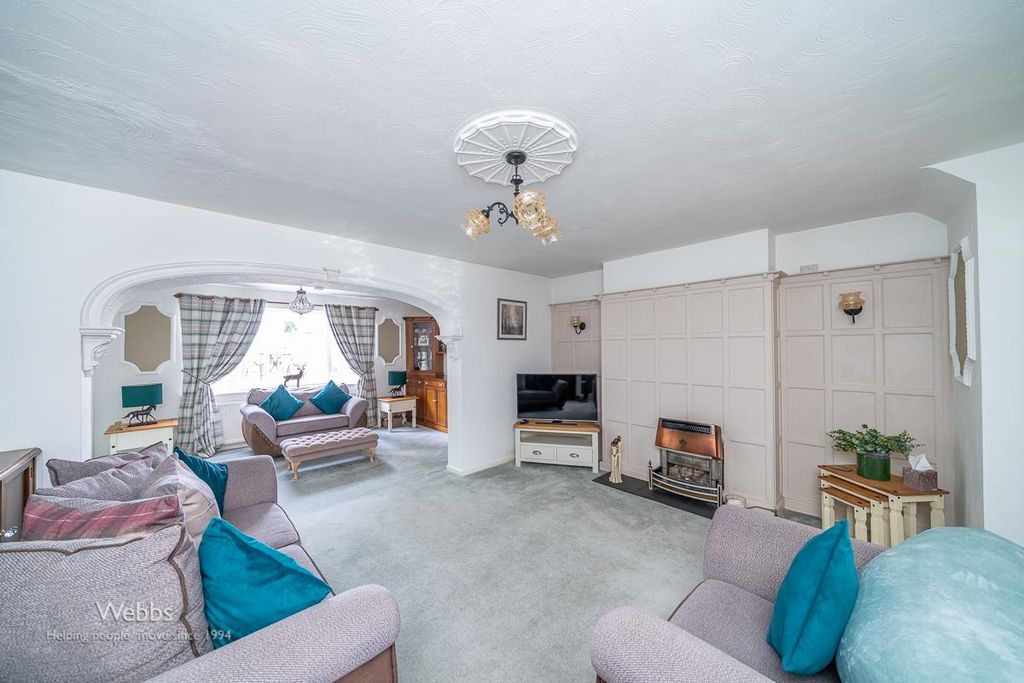 Property photo 2 of 23 Webbs (69 Of 95).Jpg