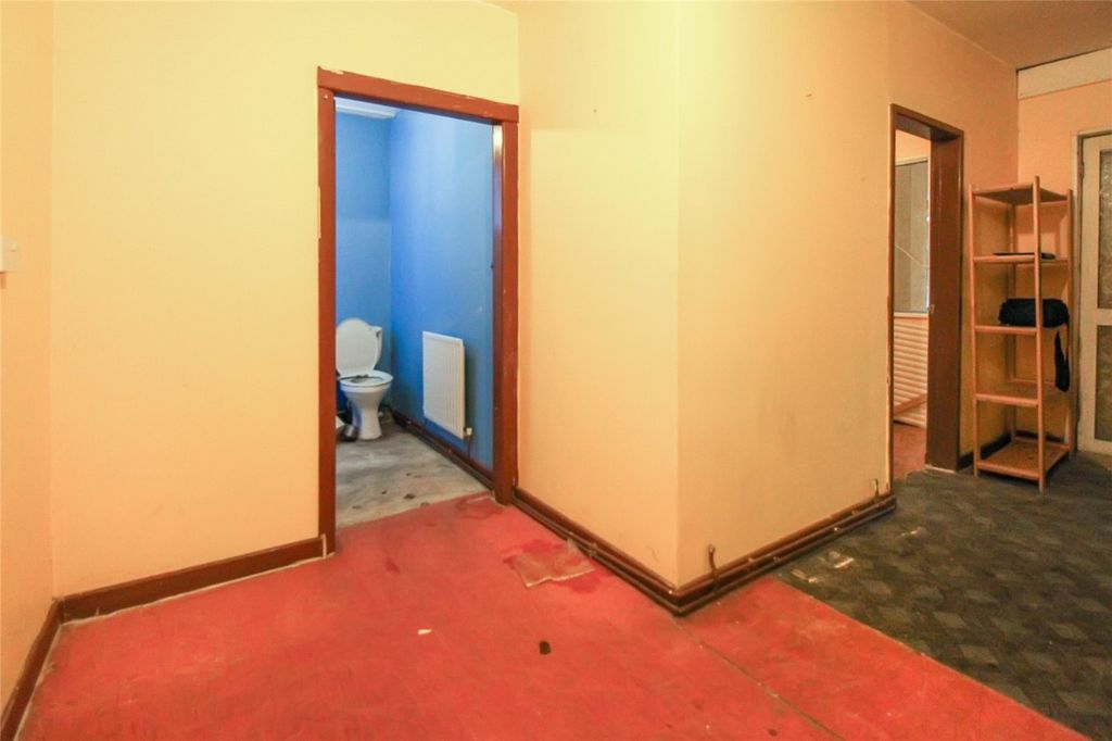 Property photo 3 of 13 Picture No. 17