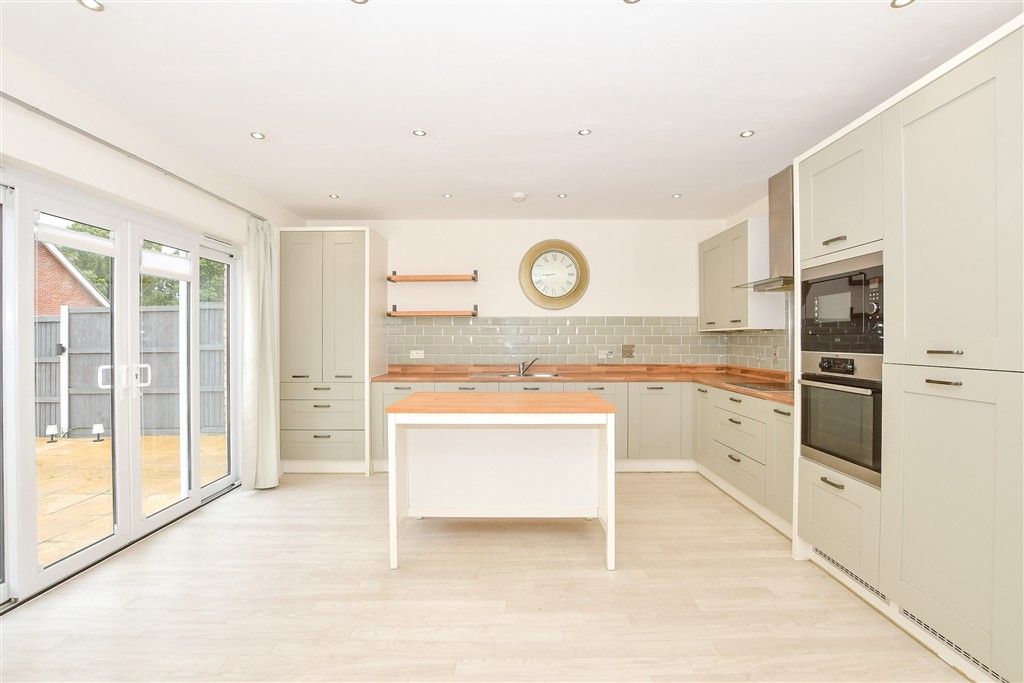 4 bed detached house for saleThomas Road, Aylesford, Kent ME20