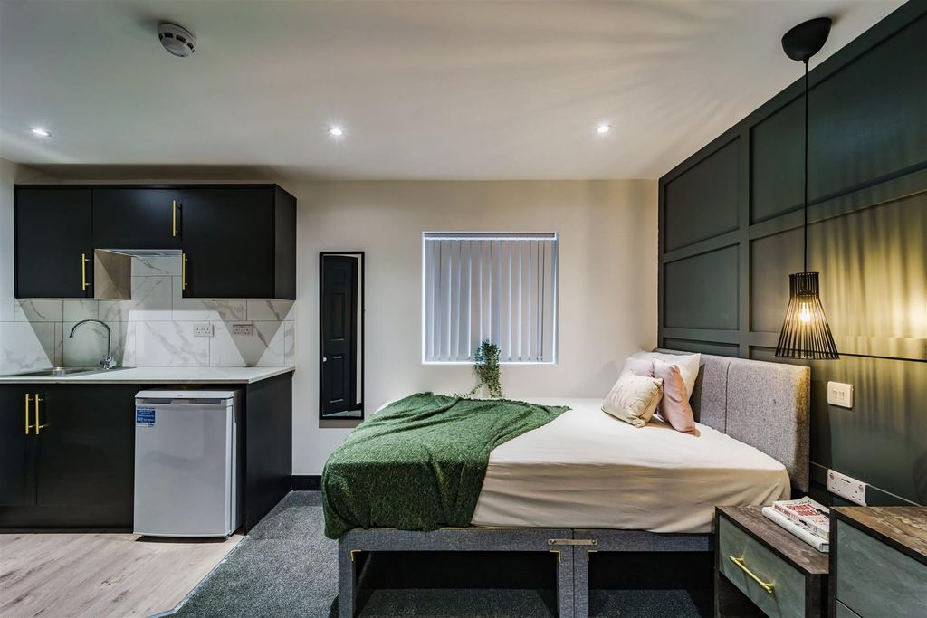 Property photo 3 of 8 Room 3_Studio 1 C (1).Jpg