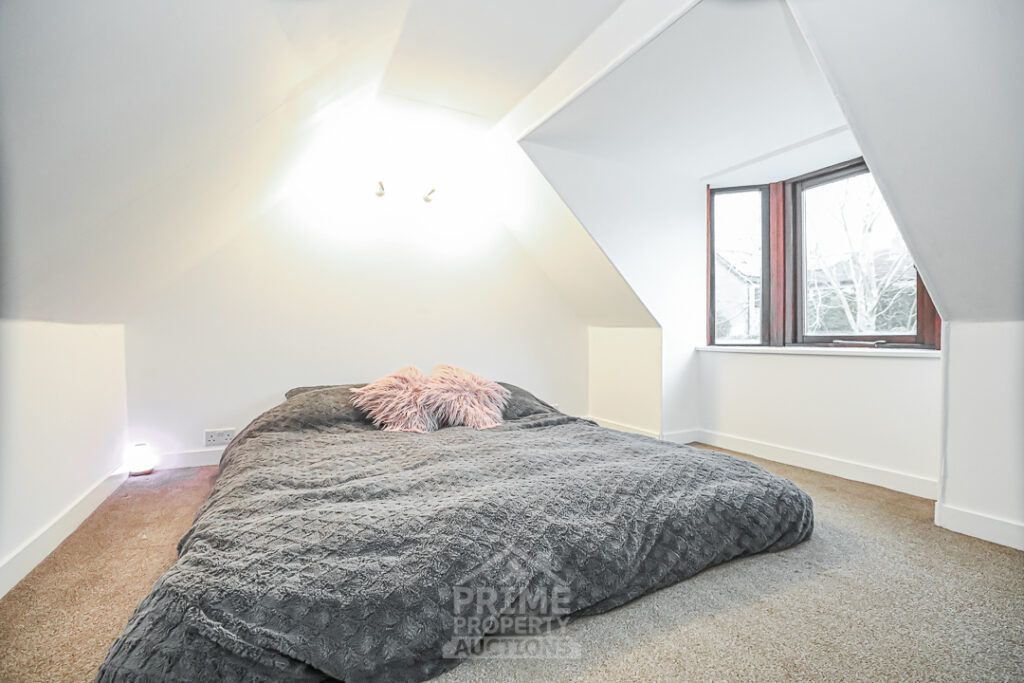 Property photo 3 of 26