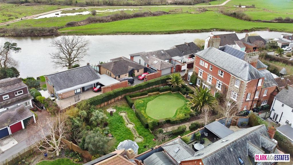 Property photo 1 of 18 Main Picture