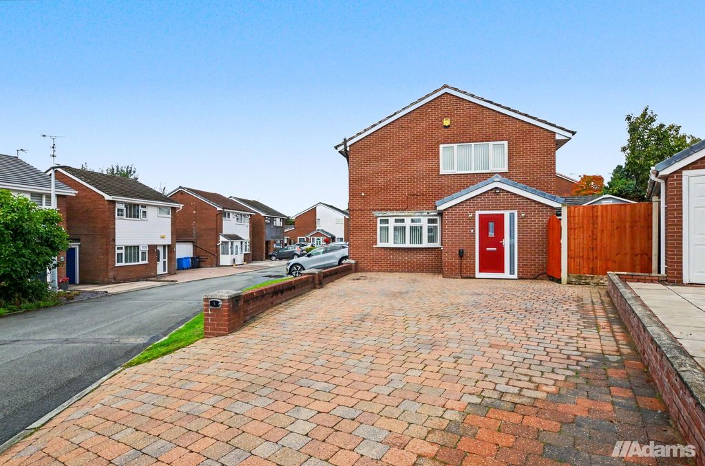 Property photo 2 of 43