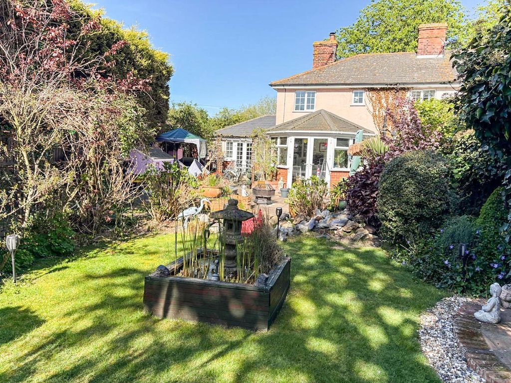 Property photo 1 of 20 Rear Garden