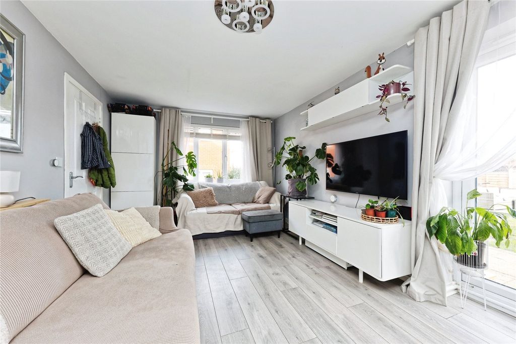 Property photo 2 of 20 Picture No. 04