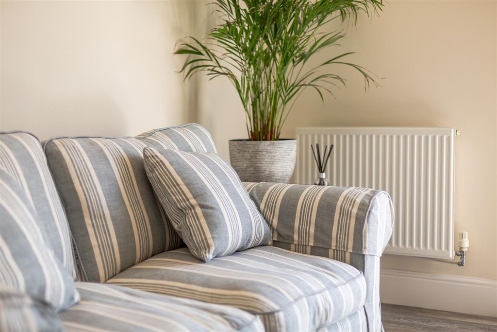 Additional image 10 of 2 bed flat for saleY Corsydd, Llanelli SA15