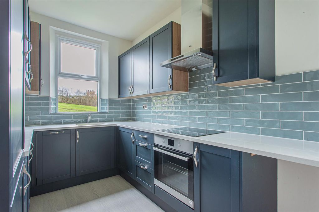 Property photo 2 of 12 A05I6362.Jpg