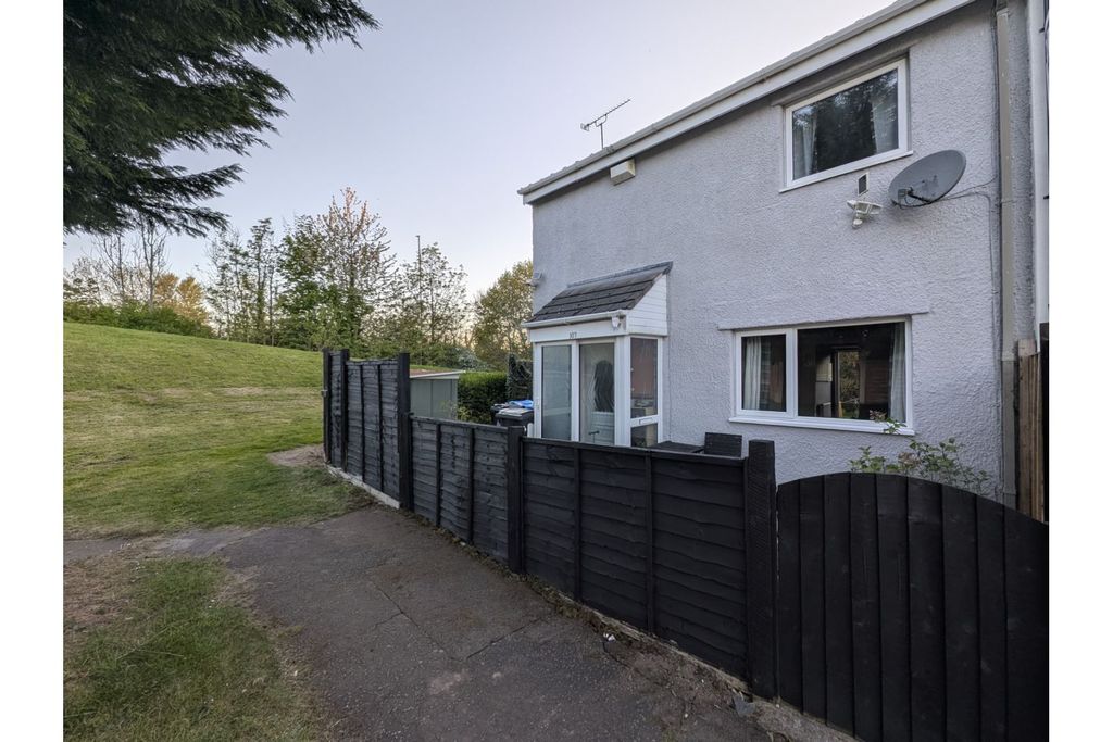 Property photo 1 of 12 Site Front