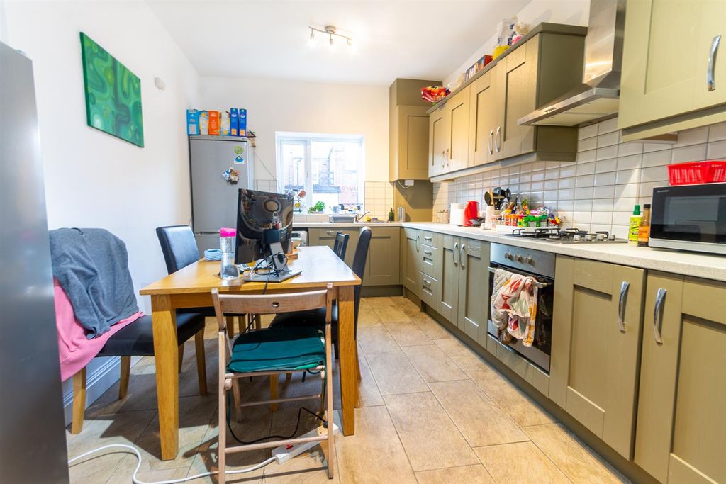 Property photo 3 of 9 Img_0666-2-Hdr.Jpg